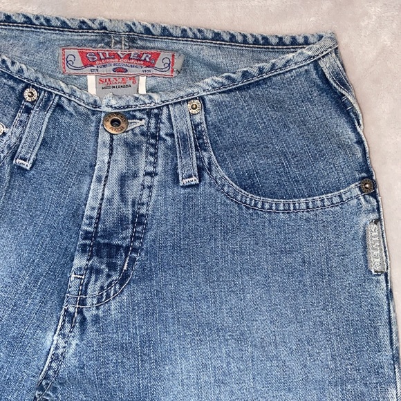 Silver Jeans Made In Canada Jeans size 25x32 - Picture 9 of 17